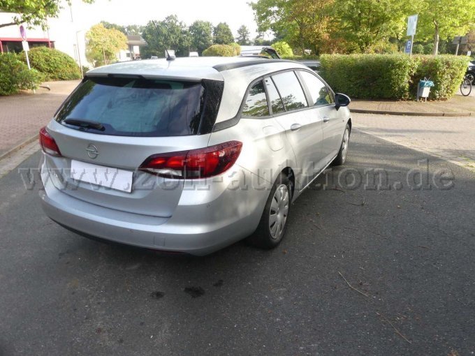 1 Opel Astra K Sportstourer 1.6 CDTI Business Bastlerfahrzeug – BD16-6278 – foto 5 – kavel bij Zoll-Auktion, Hannover