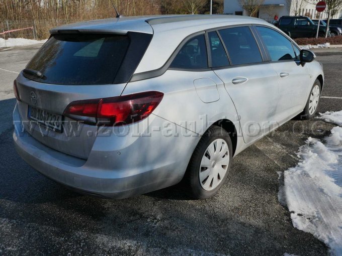 Heckansicht diagonal rechts