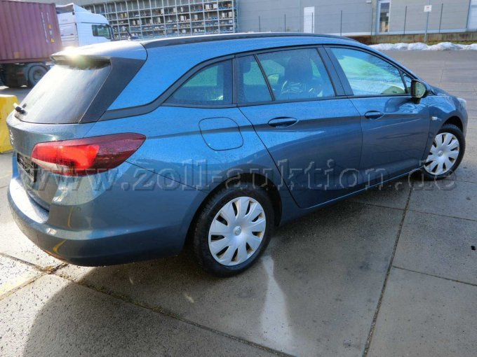 Heckansicht diagonal rechts