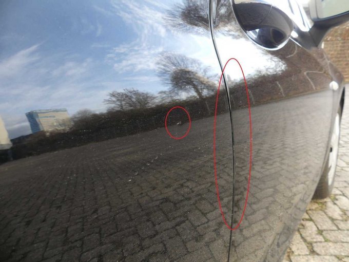 Beispiel-Schaden Kratzer und Dellen Türen rechts