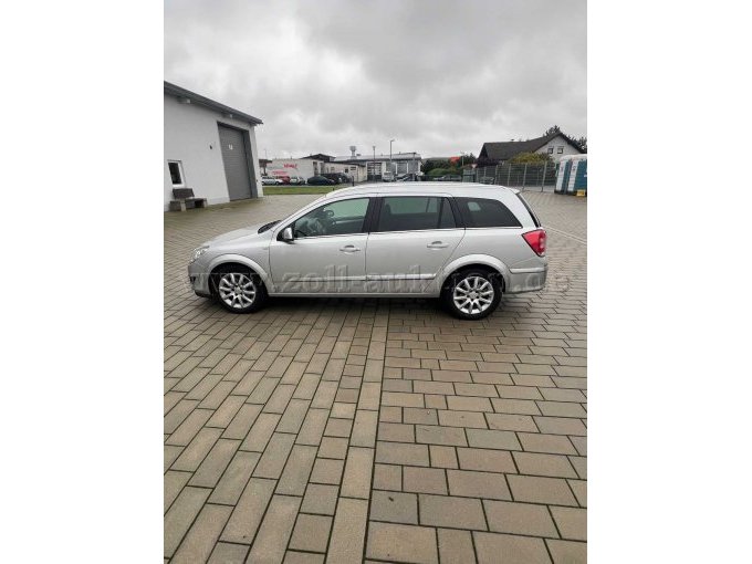 Fahrerseite außen