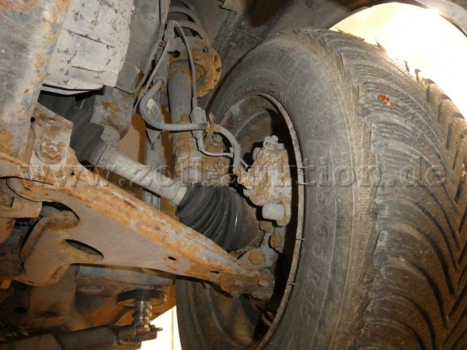 Unterboden Achsaufhängung