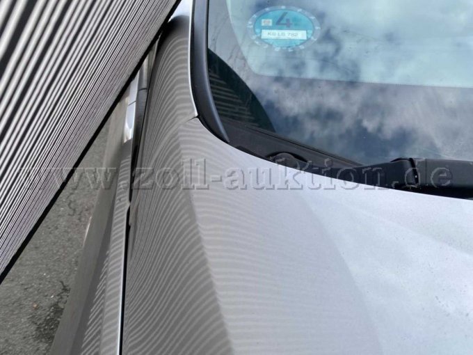 Motorhaube rechts mit Prüfraster