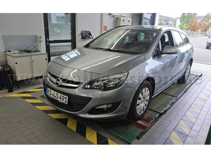 1 Opel Astra Sports Tourer 1.6 Diesel Edition – kavel bij Zoll-Auktion, Hoppegarten