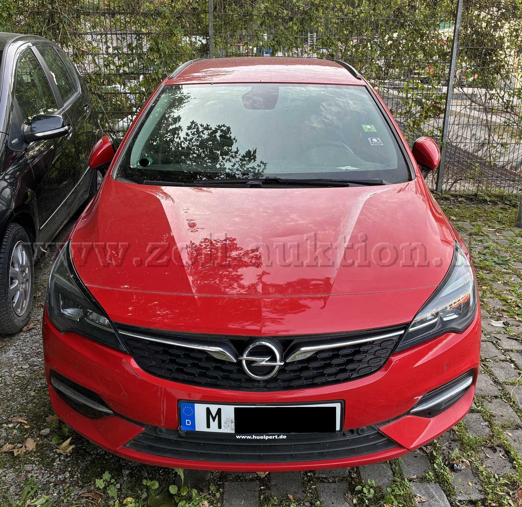 1 Opel Astra Sports Tourer kombi