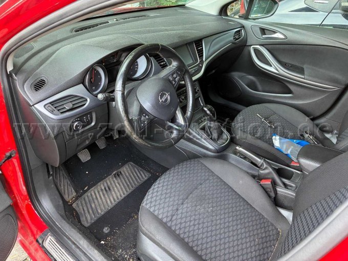 1 Opel Astra Sports Tourer stationwagen – foto 7 – kavel bij Zoll-Auktion, Stuttgart