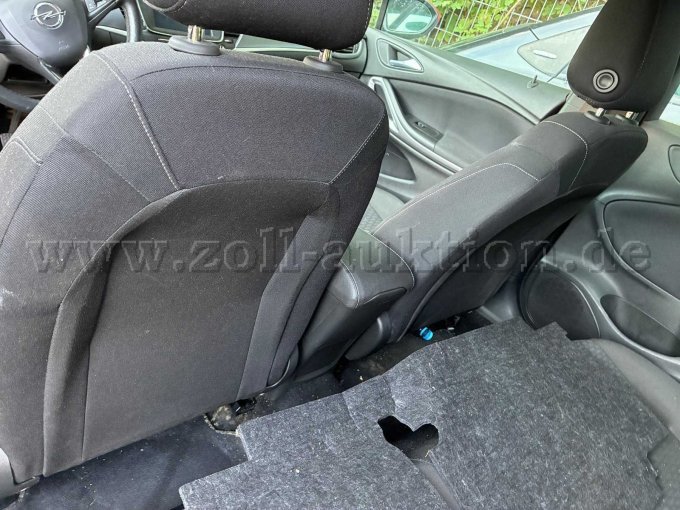 1 Opel Astra Sports Tourer stationwagen – foto 10 – kavel bij Zoll-Auktion, Stuttgart