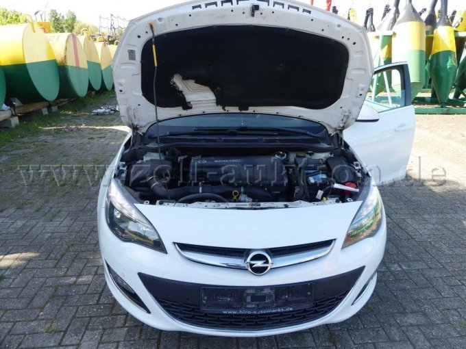 1 Opel Astra Sports Tourer Sport 1.7 CDTI, Bastlerfahrzeug / Ersatzteilträger – foto 5 – kavel bij Zoll-Auktion, Emden