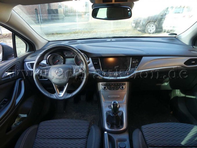 Innenansicht Armaturentafel