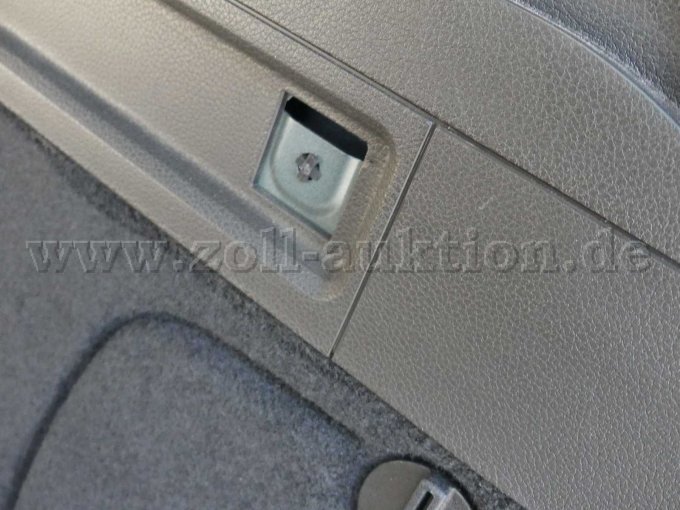 Beispiel Schäden Innenverkleidungen