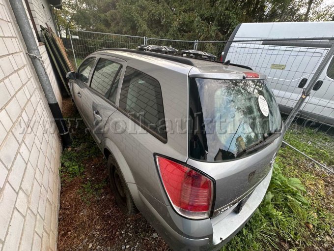 1 Opel Astra Station Wagon – foto 5 – kavel bij Zoll-Auktion, Bad Friedrichshall