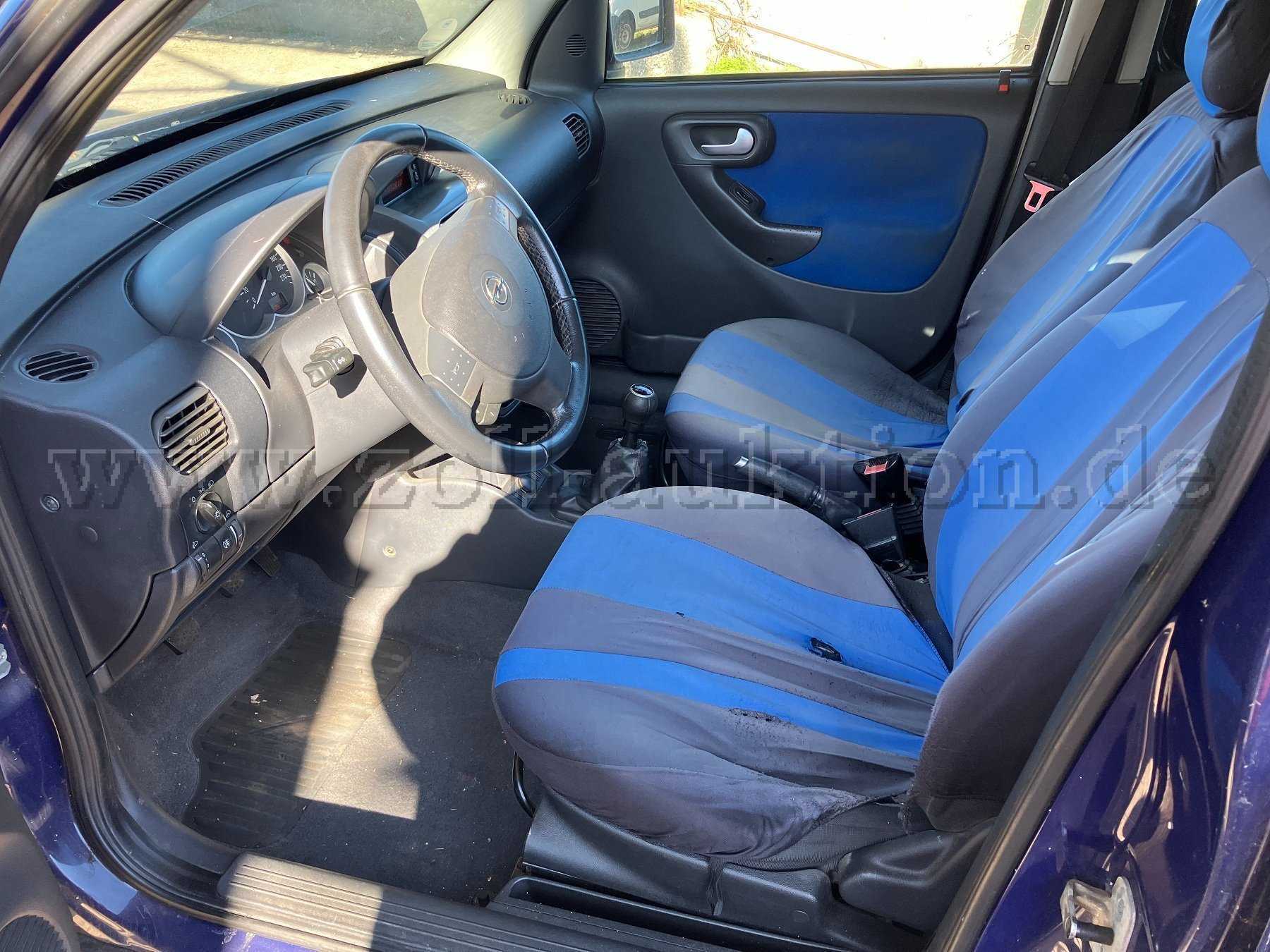 Innenraum Fahrerseite