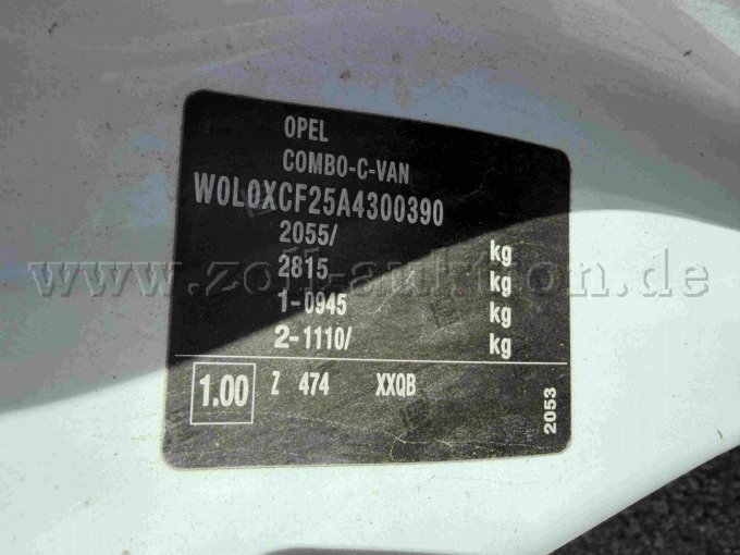 Opel Combo Typenschild