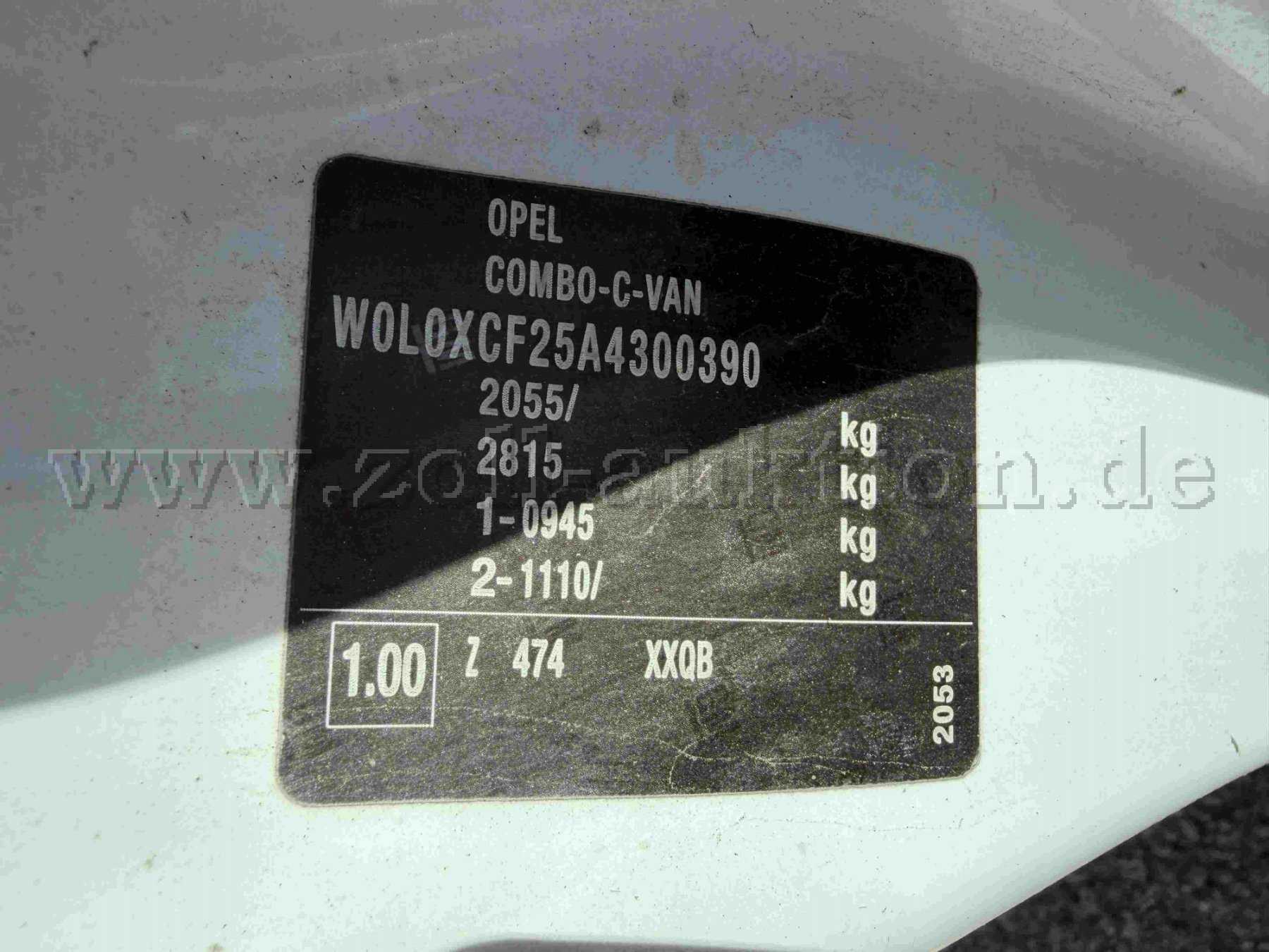 Opel Combo Typenschild