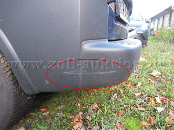 Stoßfängerecke hinten links verkratzt