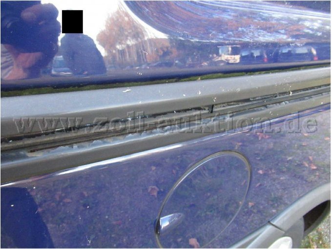 Lackablösung an Schiebetürführung