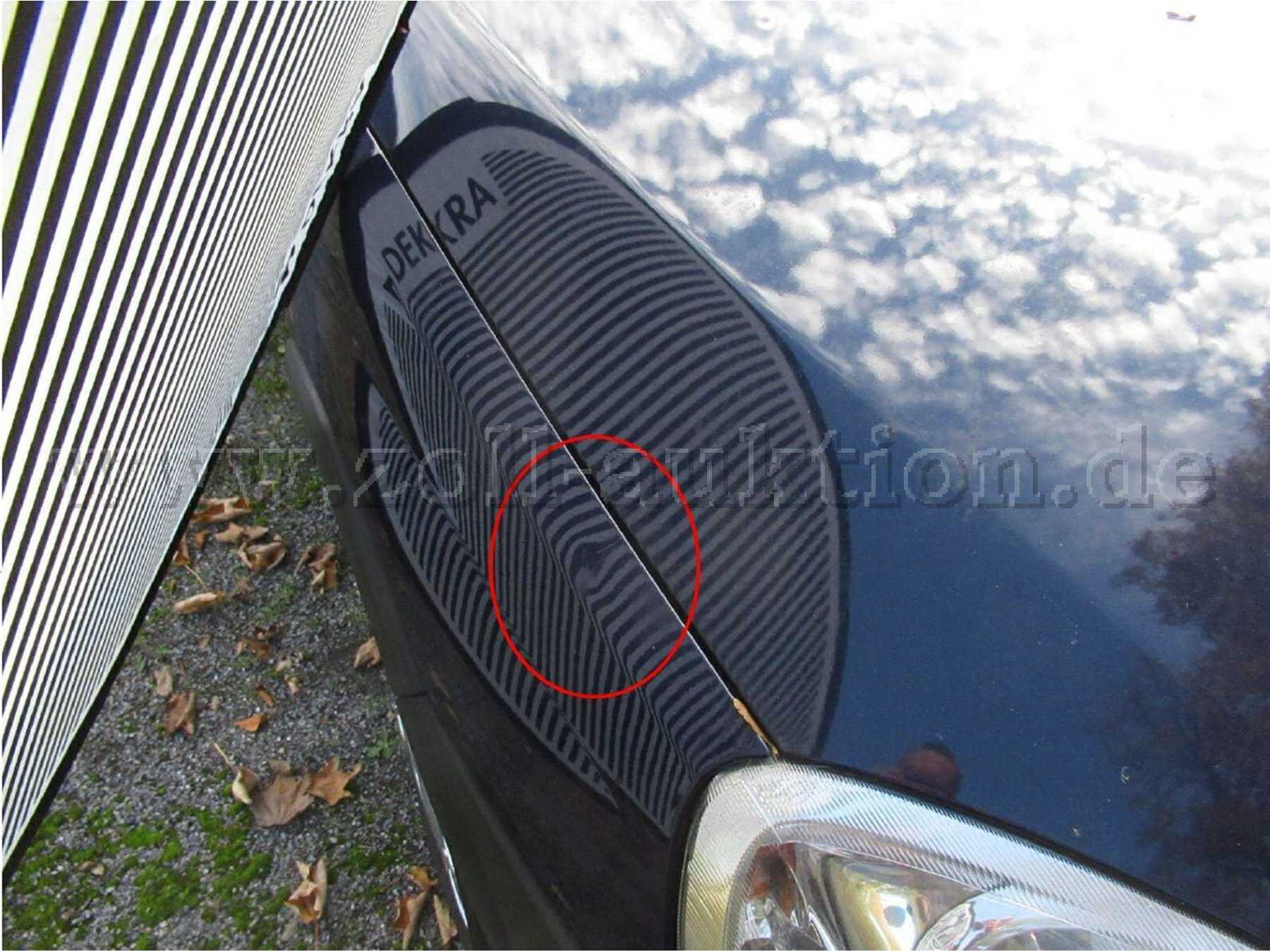 Kotflügel rechts eingedellt