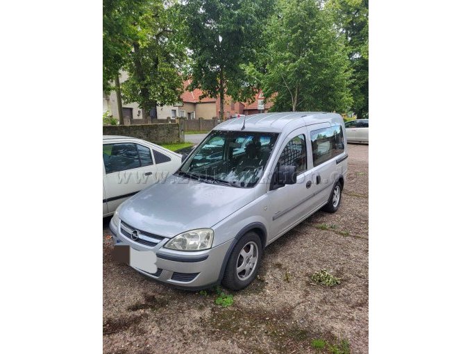 Ansicht Fahrerseite Ansicht Fahrerseite