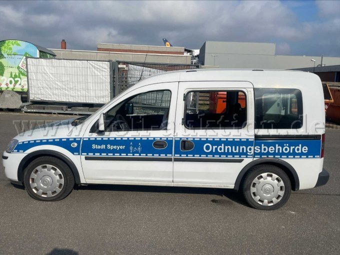 Opel Combo links