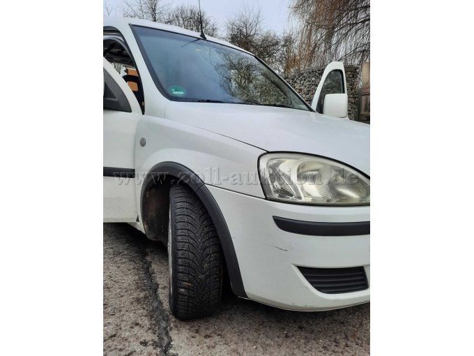 Ansicht vorne rechts