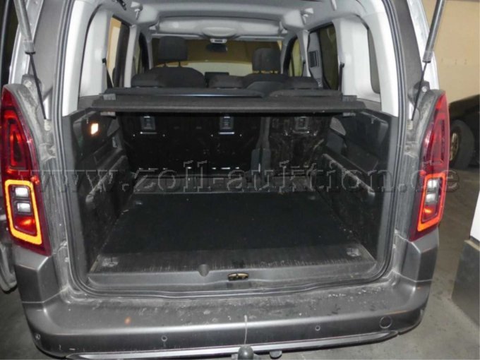 1 Opel Combo Life 1.5 Diesel Edition - Motorschaden – foto 6 – kavel bij Zoll-Auktion, München