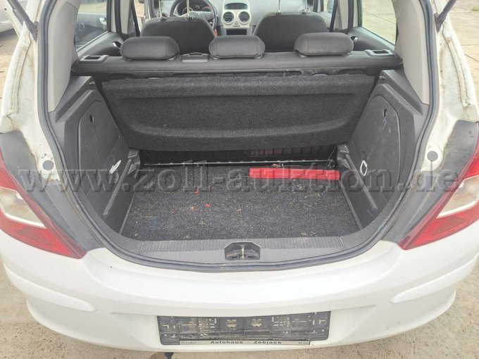 1 Opel Corsa – foto 10 – kavel bij Zoll-Auktion, Dresden