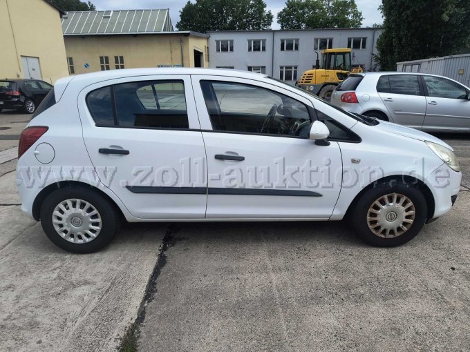 1 Opel Corsa – foto 4 – kavel bij Zoll-Auktion, Dresden