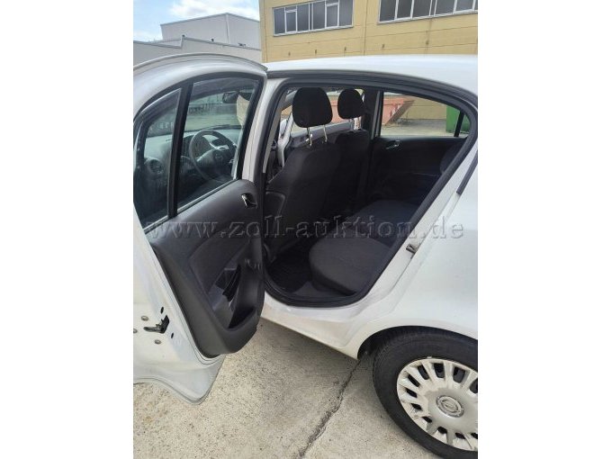 1 Opel Corsa – foto 6 – kavel bij Zoll-Auktion, Dresden