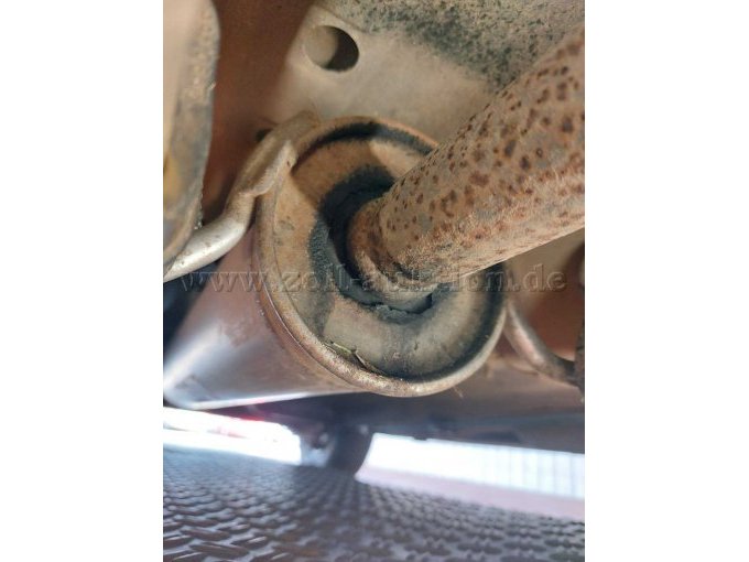 Teil des Abgasrohres