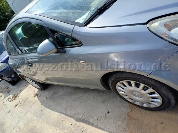 Opel Corsa - rechte Seite