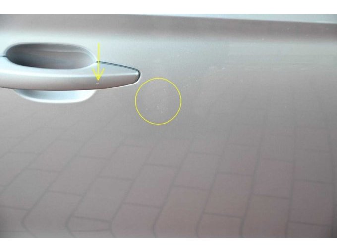 Ansicht Beifahrertür hinten rechts verschrammt