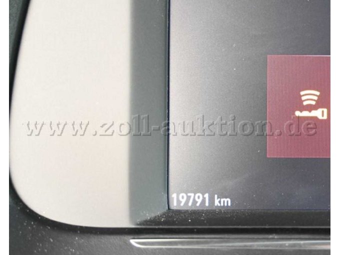 Ansicht Multifunktionsanzeige mit Kilometerstand