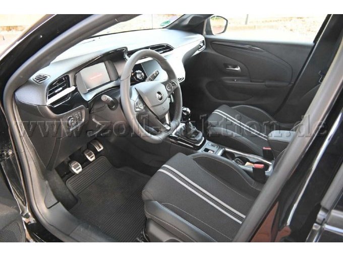 Innenansicht vorne links