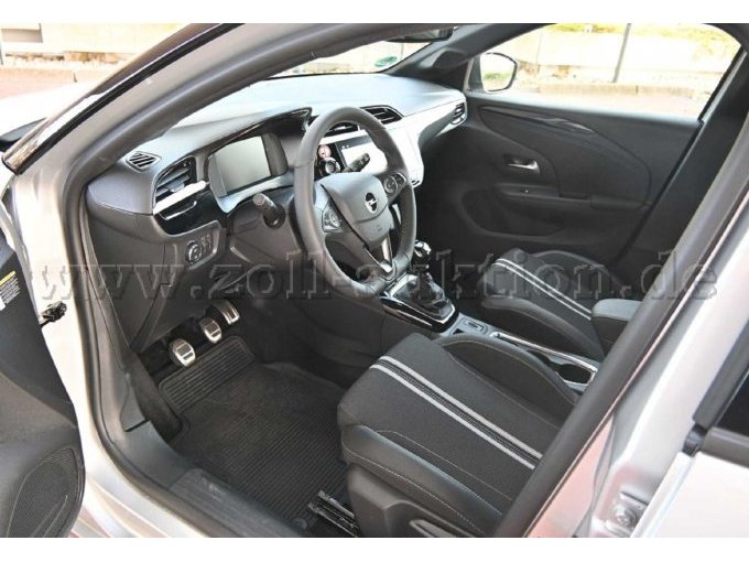 Innenansicht vorne links