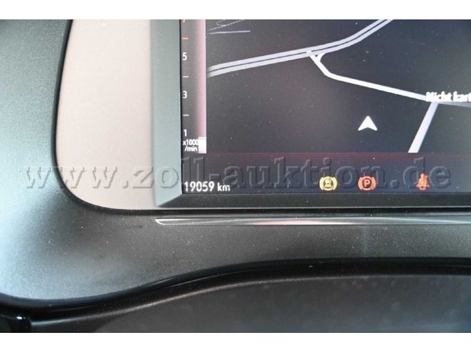 Ansicht Tachodisplay mit Kilometerstand