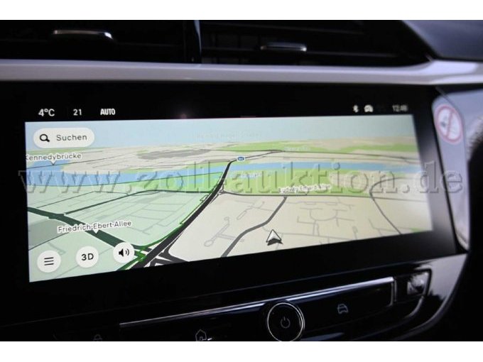 Ansicht Infotainmentdisplay mit Navigation