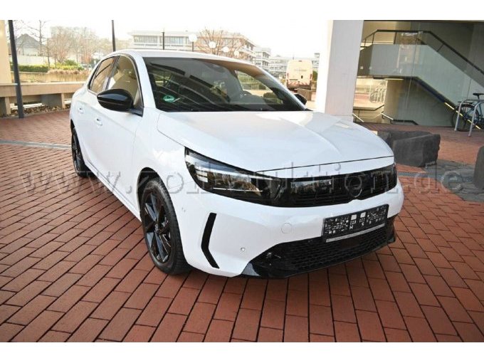 Außenansicht vorne rechts