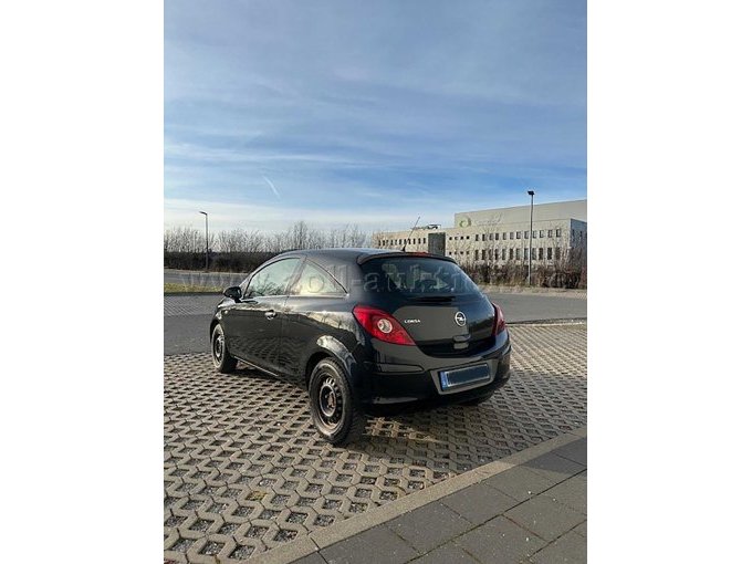 Opel Corsa Ansicht hinten linke Seite