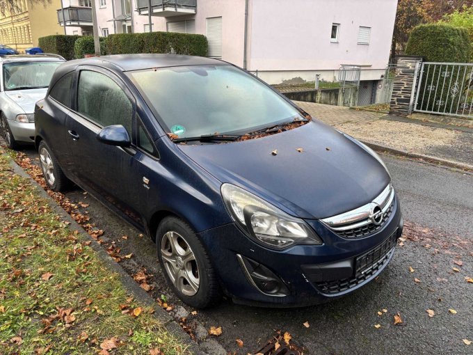 Frontansicht seitlich