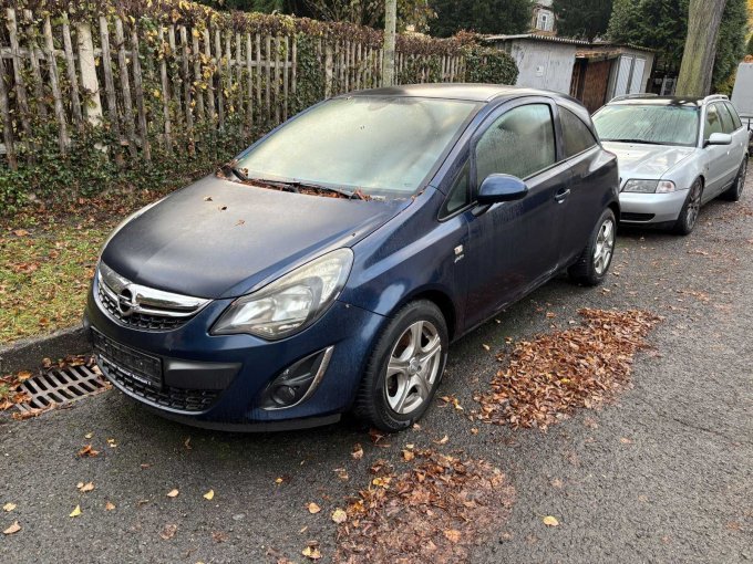 Frontansicht seitlich