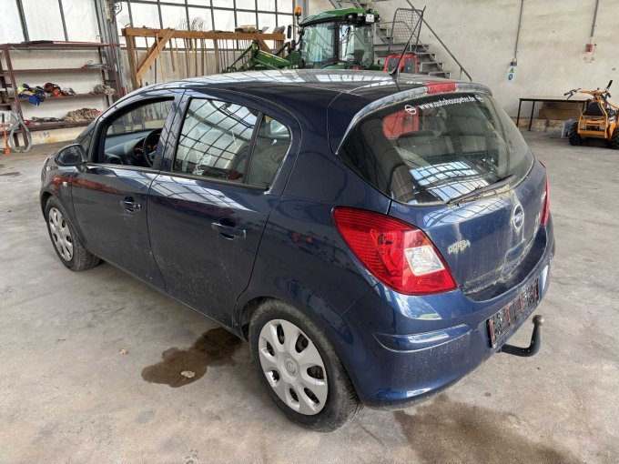 Heckansicht seitlich