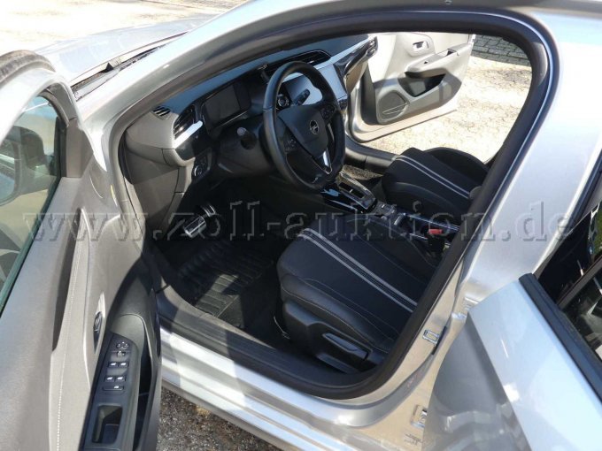 Innenansicht vorn links