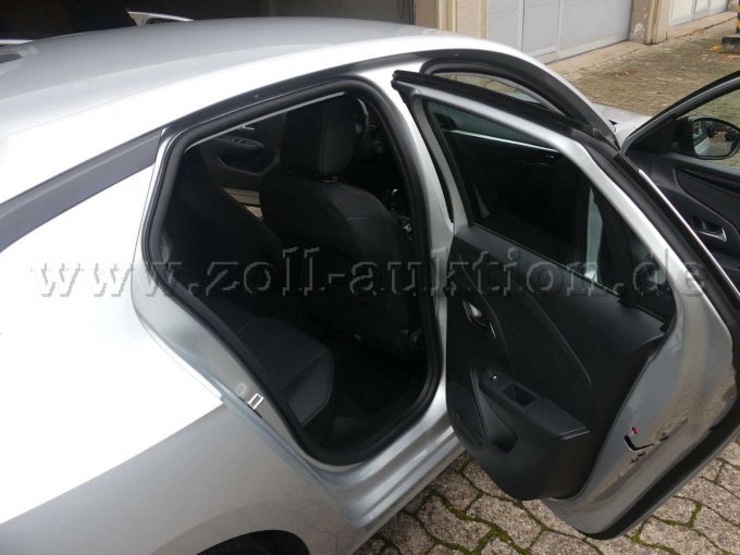 Innenansicht hinten rechts