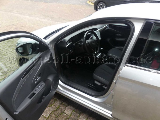 Innenansicht vorn links