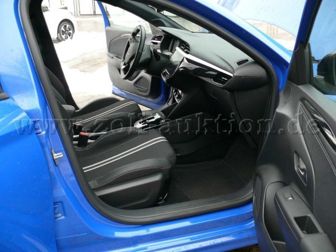 Innenansicht Vordertür rechts