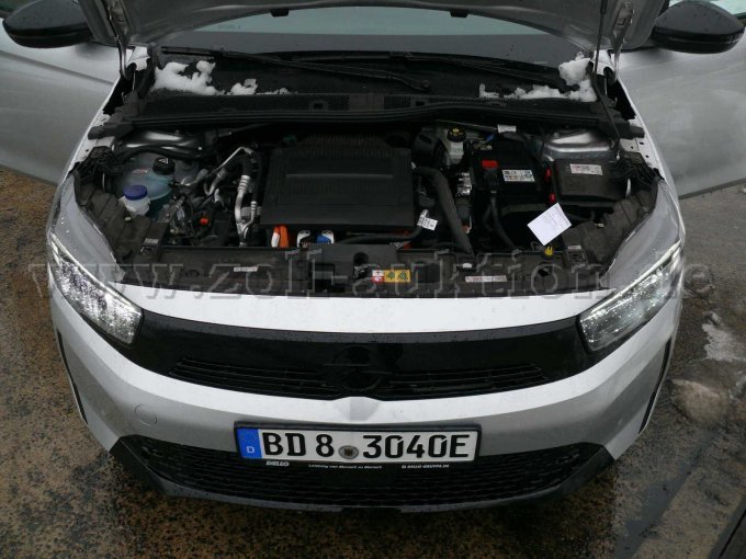 Innenansicht Motorraum