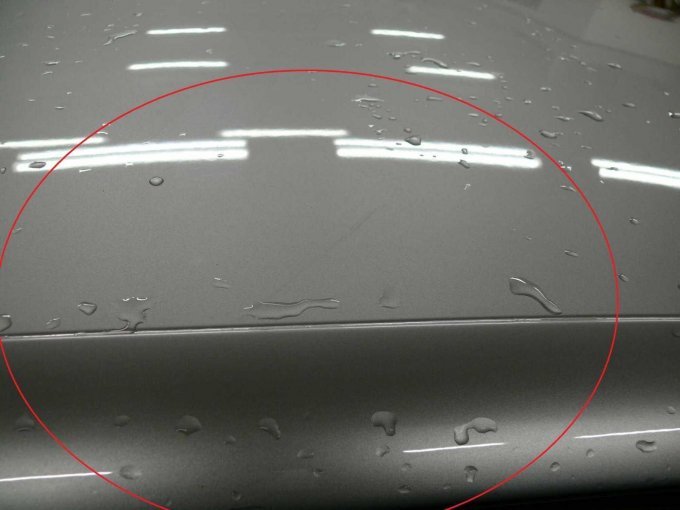 Beispielschaden Lackkratzer Dach Bereich Beifahrertür