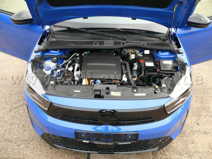 Innenansicht Motorraum