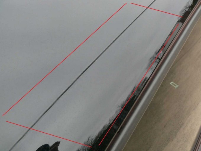 Beispielschaden Detailansicht Lackkratzer Wagendach Beifahrerseite