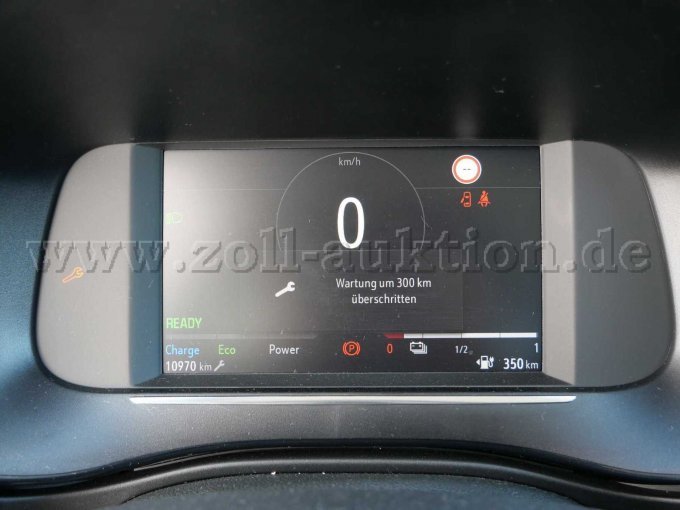 Fahrzeugdisplay mit Serviceinfo